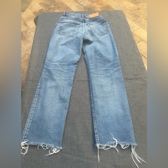 MOUSSY VINTAGE EVELYN CROPPED STRAIGHT-HI
Size 25 inseam 29”
Made in JAPAN - Picture 3 of 12